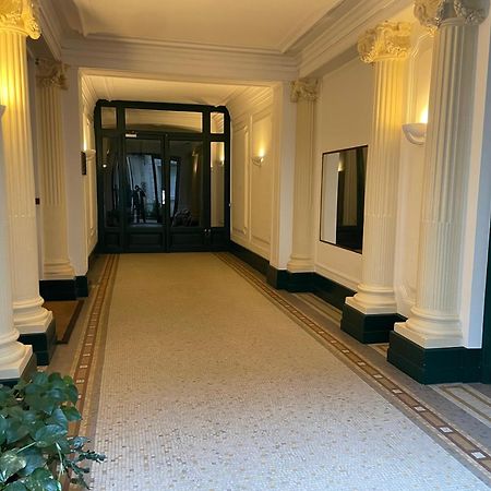 Апартаменты Magnifique Studio Champs-Elysee Париж Экстерьер фото